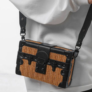 Sac bandoulière messager pour homme, petit sac carré vintage tendance pour couple, idéal pour garçons - Product Image 3