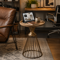 Petite table d'appoint ronde avec plateau en bois de sapin, base en fil métallique, style industriel vintage pour salon