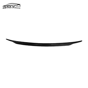 สปอยเลอร์หลังคาร์บอนไฟเบอร์คุณภาพสูงสำหรับรถปอร์เช่ มาคาน ปี 2018 ขึ้นไป - Product Image 6