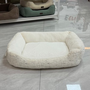 Etrip Pet Wholesale Rechthoekig Op Maat Gemaakt Luxe Ultra Zachte Pluche Hondendeken Wasbaar Comfortabel Wit Huisdierenbed voor Katten en Honden - Product Image 2