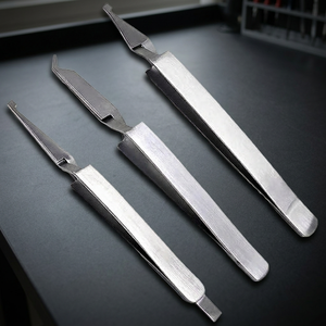 Pinzas de ortodoncia de 3 mandíbulas con agarre acanalado de acero inoxidable para cirugía, certificadas CE, instrumento dental - Product Image 6