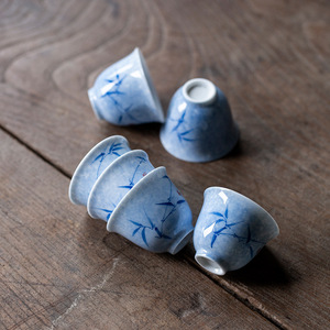 Taza de té de cerámica china pintada a mano con bambú azul, taza maestra de porcelana para juego de té Kung Fu, té Pu'er - Product Image 5