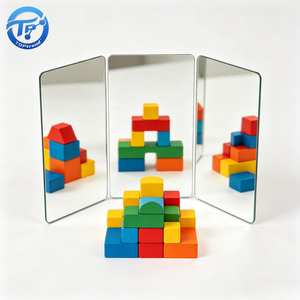 Feuille de miroir PC incassable en gros 1,5 mm 10x15 cm pour la cognition géométrique des enfants, la réflexion physique en maternelle et à l'école - Product Image 1