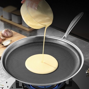 <span class=keywords><strong>Padella</strong></span> Antiaderente a Tre Strati <span class=keywords><strong>in</strong></span> Acciaio Inox a Nido d'Ape per Cucina, Chef, Pasticceria, <span class=keywords><strong>Pizza</strong></span> e Frittura - Product Image 2