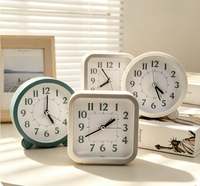 Jam Dekorasi Rumah Gaya Sederhana Jam Alarm Bisu Tanpa Suara Detik Berjalan Cepat untuk Pelajar Jam Meja Kamar Tidur Anak
