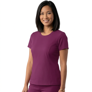 Blusa de Uniforme Hospitalario para Mujer, Personalizada, Color Morado, Manga Corta, Tejida en Poliéster y Algodón - Product Image 1