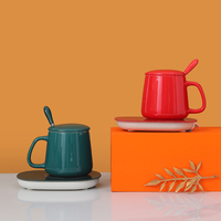 Neue Vintage Geschenksets aus China mit individuellem Wärmebecher, Notizbuch aus Leder mit geprägtem Logo und Metallstift im Geschenkkarton für Firmenpräsente