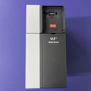 Variador de Frecuencia VLT Midi Drive Serie FC-280, Frecuencia 134U2986 FC-280P7K5T4E20H1BXCXXXSXXXXAX 7.5kW/10HP 3PH 380-480VAC VFD FC-280P7K5T4E20H1BX - Product Image 1