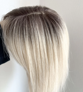 Cabello humano para mujer Topper-Color natural, <span class=keywords><strong>base</strong></span> de seda y espalda tejida para un ajuste seguro y apariencia realista - Product Image 1