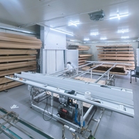Machine à poser du film papier pour rideaux semi-automatique YUYI |   Étirement du papier assisté par rail |   220V |   Garantie d'un an