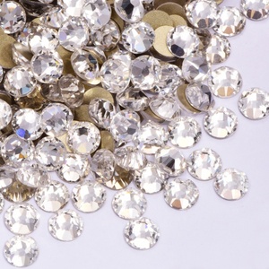 Strass en cristal non thermocollant A1 de haute qualité 2088 en verre SS10-SS40 à 16 facettes taillées, vente en gros - Product Image 3