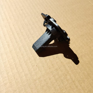 Soporte de fijación de tanque de agua de alta calidad para coches <span class=keywords><strong>BMW</strong></span> para modelos 520 320 535 OE 17118482944 1711 7600 539 - Product Image 2