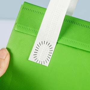 Sac isotherme personnalisé imperméable et portable pour la livraison de nourriture, en tissu non tissé, avec logo - Product Image 4