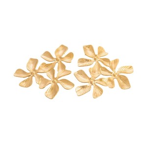 Boucles d'oreilles tendance plaquées or 18 carats en alliage de zinc, motifs fleur, étoile de mer, perle, tournesol, simples et polyvalentes - Product Image 5