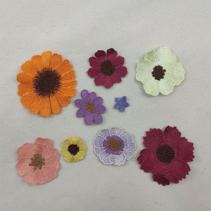 Phụ Nữ Của Quần Áo Phụ Kiện Tự Làm Crochet Mô Hình Đính May Các Bản Vá Lỗi Đa-Màu 3D Thêu 100% <span class=keywords><strong>Polyester</strong></span> Rèm Cửa - Product Image 4