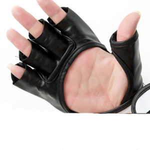 Guantes de MMA Personalizados OEM, Guantes de Piel de Alta Calidad, Guantes de Sparring, Guantes de MMA para Combate, Guantes de Medio Dedo - Product Image 3