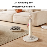 Poteau à gratter moderne et mignon pour chat, petit arbre à chat peu encombrant en bois durable avec sisal écologique et jouet interactif pour chat