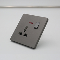 Prise murale industrielle universelle multifonction BENDI 1 Gang 16A 250V avec panneau PC doré, voyant lumineux, IP22, type 86 avec USB