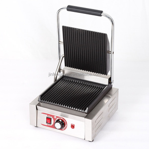 Plancha Eléctrica Comercial <span class=keywords><strong>de</strong></span> <span class=keywords><strong>Hierro</strong></span> Fundido para Sándwiches, Paninis y Grill - Product Image 2