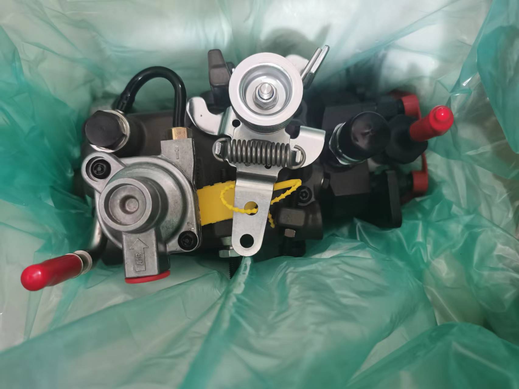 Diesel Fuel Pump 9521A081H 449364128283387 Pump for Perkins  E320D2 Excavator injection pump 9521A081H