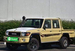 Voiture d'occasion à vendre <span class=keywords><strong>Toyota</strong></span> Lan-d Cruis-er Pickup/<span class=keywords><strong>Toyota</strong></span> LAN-D d'occasion pas cher CRUIS-ER 79 <span class=keywords><strong>PICK</strong></span> <span class=keywords><strong>up</strong></span> Haute qualité bien entretenu - Product Image 3
