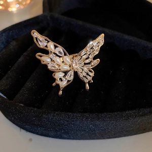 Anillo de mujer ajustable con diseño de mariposa hueca y brillante, moderno y exagerado, para el dedo índice, joyería personalizada - Product Image 6