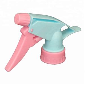 عينة مجانية من البلاستيك الملون سهل التركيب لمجموعة واسعة من أباريق شرب الزهور البسيطة سقي ستيريلي - Product Image 1