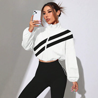 Ensemble assorti rayé 2 pièces pour femme : Legging court taille haute et haut décontracté – Tenue athleisure streetwear pour sorties