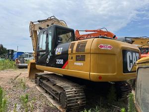 Excavatrice sur chenilles Caterpillar 320D d'occasion de haute qualité avec moteur Cummins 136KW, capacité de la benne de 1,7 m³, en vente - Product Image 2