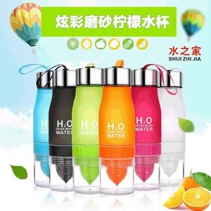Da Li Shen H2O Citrus Zinger Water Bottle With Lemon Infuser Portable Fruit Tea Cup For Camping Unisex Plastic Drinkware - Product Image 5