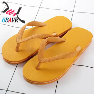 Chanclas de Verano 2026 a la Moda con Diseño de Estrella y Cuadros, de Goma, Impermeables, Transpirables, Ligeras y de Secado Rápido para Hombre y Mujer - Product Image 1
