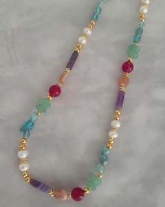 Collana con Nome Personalizzato in Perline, Gioiello Artigianale Colorato con Lettere, Regalo per Donne e Ragazze - Product Image 6