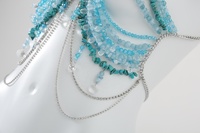 Bikini halter top fait main avec paillettes turquoise, chaîne de corps pour les fêtes, bijoux de sirène, soutien-gorge bleu avec pierres précieuses, bralette perlée
