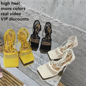 2022 nuovi arrivi campione gratuito donna sera elegante fasciatura scava fuori modello tacchi alti scarpe da <span class=keywords><strong>cocktail</strong></span> sottili sandali <span class=keywords><strong>granatina</strong></span> - Product Image 2