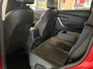 Jeto Ur 2018 2019 2020 X70 Edizione Letu, <span class=keywords><strong>Auto</strong></span> Usata, Veicolo Usato a Prezzo Conveniente, Offerta Speciale, <span class=keywords><strong>Auto</strong></span> Usata a Basso Prezzo, Buon Prezzo, Made in China - Product Image 4