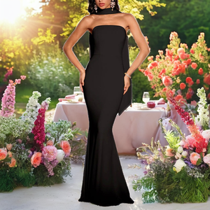Robe décontractée noire élégante sans bretelles, coupe trapèze, longueur ras du sol, asymétrique, ajustée, silhouette trompette, imprimé floral, tissu tissé naturel - Product Image 2