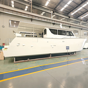 Catamaran en alliage d'aluminium 13,5 m Catamaran de sport et de divertissement en alliage d'aluminium soudé avec moteur hors-bord pour la pêche - Product Image 4