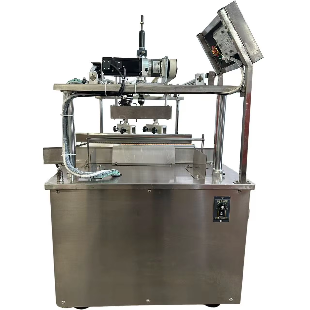 Food Processing Machines for Automatically Applying Egg Wash or Cooking Oil to Bread.