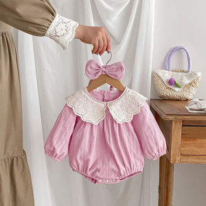 <span class=keywords><strong>Robe</strong></span> de baptême en dentelle <span class=keywords><strong>vintage</strong></span> pour bébé fille de 0 à 3 mois avec broderie à la main et détails de perles - Product Image 2