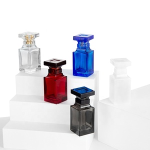 Wholesale 50 Ml Perfume Glass Bottle Blue Red Black Transparent Square Perfume Glass Bottle With Gift Box Pump Sprayer