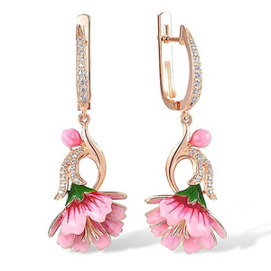 Orecchini pendenti floreali da donna con design a fiori freschi, eleganti gioielli per le orecchie in stile giardino - Product Image 1