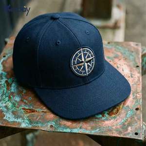 Gorra <span class=keywords><strong>de</strong></span> Béisbol <span class=keywords><strong>de</strong></span> 6 Paneles, Estructurada, Resistente y Duradera, Color Azul Índigo, Fabricación por Contrato <span class=keywords><strong>de</strong></span> Gran Volumen, Fuente Autorizada - Product Image 1