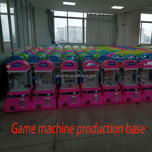 Minimáquina de grúa que funciona con monedas YIRUN, simulador de garra de juguete para diversión de niños, hecha de metal y plástico - Product Image 3