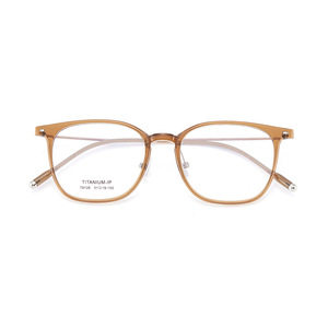 Montures de lunettes ovales en titane IP 51-19-150, légères, monture complète, unisexe, verres en résine, fabriquées à Danyang - Product Image 1