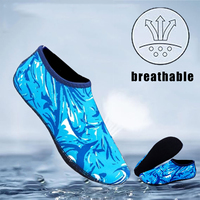 Chaussures d'eau d'été pour hommes Chaussures de natation Aqua Beach Socks Big Plus Size Sneaker pour hommes Striped Colorful Zapatos Hombre