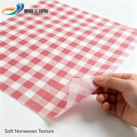 Tissu non tissé à carreaux vichy rouge et blanc imprimé pour nappes, décoration intérieure et matériel de bricolage pour emballage cadeau