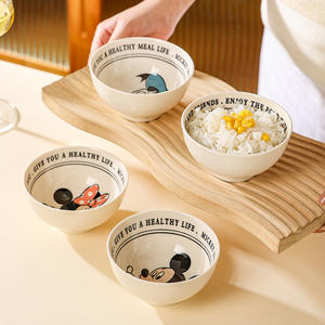 Cartoon <span class=keywords><strong>Mickey</strong></span> <span class=keywords><strong>Mouse</strong></span> 4 pièces réutilisables portables en céramique bols en porcelaine ensemble de <span class=keywords><strong>vaisselle</strong></span> quatre tailles passe au lave-<span class=keywords><strong>vaisselle</strong></span> pour un usage domestique - Product Image 2