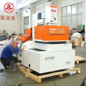 Hoàn toàn tự động 5 trục CNC EDM dây máy cắt dk7750hc với độ chính xác cắt cao và độ nhám bề mặt - Product Image 4