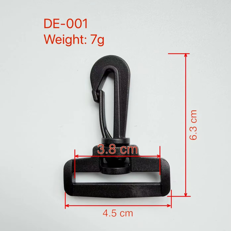 Outdoor Ready Plastic Safety Swivel Snap