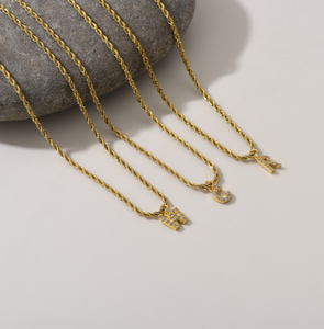 Colgante personalizado de circonia cúbica brillante para mujer, letra inicial de 26 letras CZ, A-Z del alfabeto, cadena, collar - Product Image 4